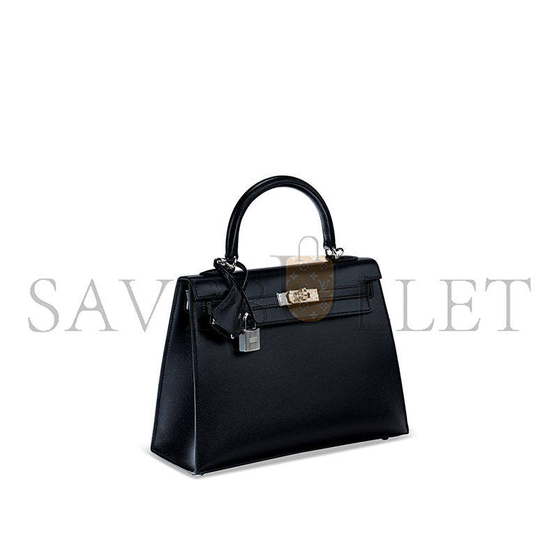H**mes a black tadelakt kelly 25 box with palladium hardware (25*17*7cm)